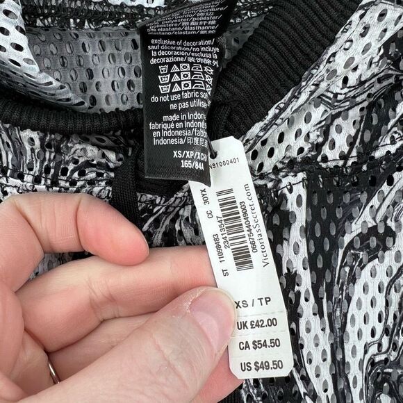 NWT Victoria's Secret Women's Sport Mesh Hoodie Swirl Pullover Athletic Black XS - Picture 4 of 9